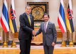 101023_LAWATAN RASMI HIS EXCELLENCY SRETTHA THAVISIN PERDANA MENTERI THAILAND KE NEGARA BRUNEI DARUSSALAM