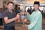 071012_DYTM DPMM BERANGKAT KE CHARITY GOLF DYTM PADUKA SERI PENGIRAN MUDA MAHKOTA CHALLENGE TROPHY