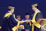 281113_KDYMM BERANGKAT KE MAJLIS KONVOKESYEN ITB 2013 DAN ISTIADAT PERISYTIHARAN PRO-CANSELOR