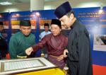 051015_DYTM DPMM BERANGKAT KE MAJLIS PERASMIAN MAHRAJAN HAFL AL-TAKHARRUJ KE 5 UNISSA