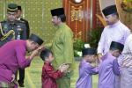 MAJLIS JUNJUNG ZIARAH SAMBUTAN HARI RAYA AIDILFITRI BAGI 1440H 2019M BERSAMA ORANG RAMAI HARI KETIGA ISTANA NURUL IMAN