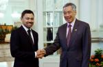 MAJLIS PERJUMPAAN DAN SANTAP TENGAHARI DENGAN TYT LEE HSIEN LOONG PM REPUBLIK SINGAPURA