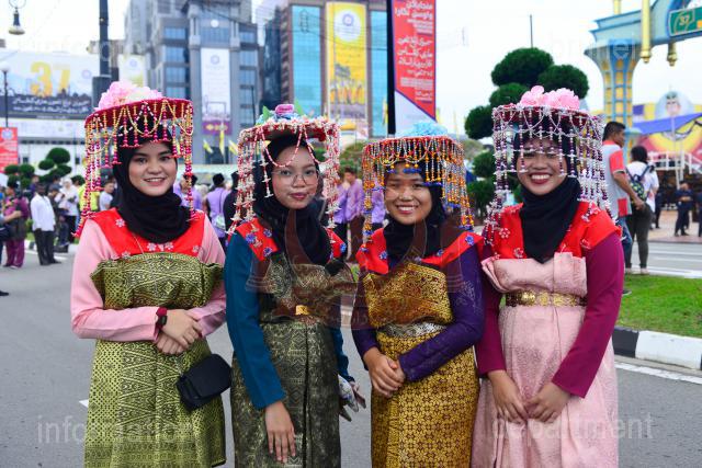 INFODEPT02-10