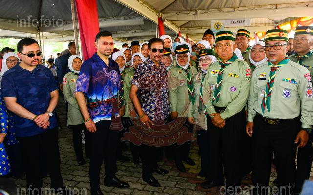 INFODEPT02-35