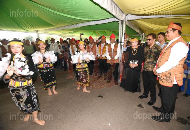 INFODEPT03_024