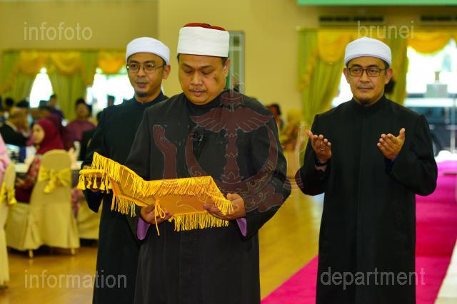 INFODEPT02-74