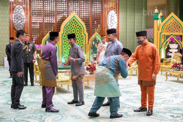 AZMI-010425-00070
