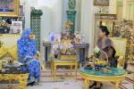 030525_MENGADAP_RI_LAOS
