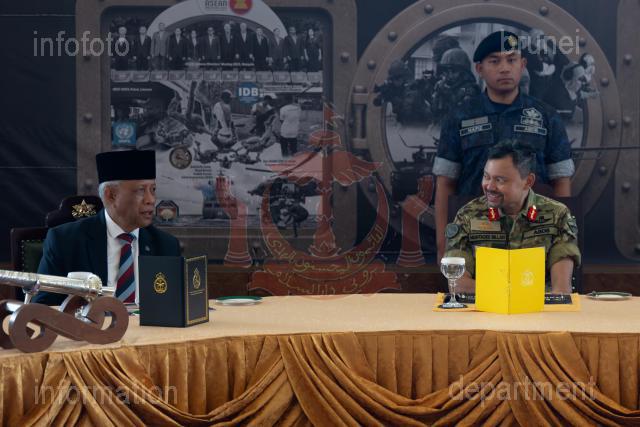 AZMI-310525-00110