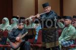 AZMI-160825-00019