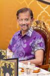 AZMI-121025-00094