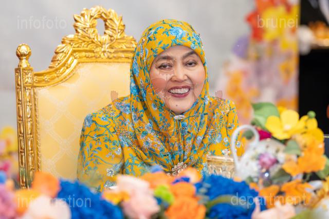 AZMI-191025-00033