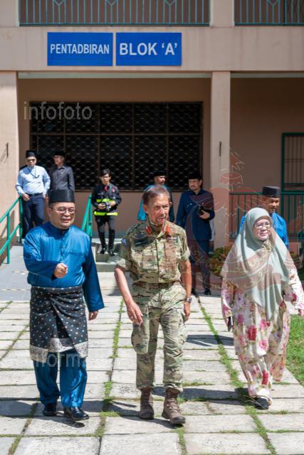 060726_AZMI_00041