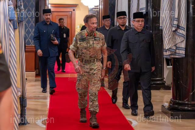060726_AZMI_00065