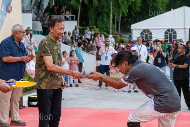 120726_AZMI_00079