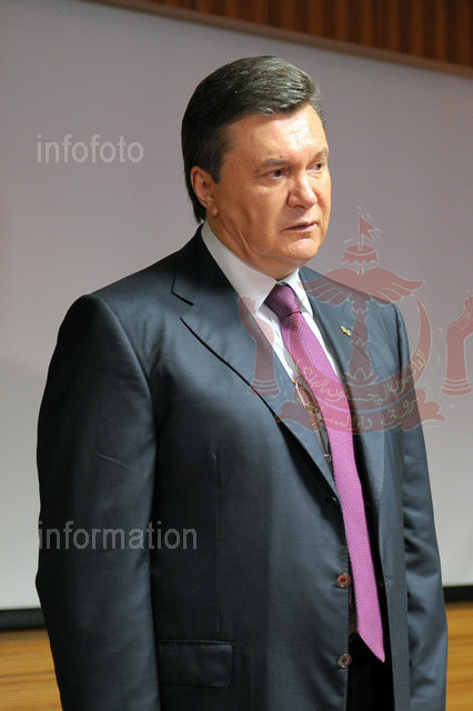 HERNIE_310311_04