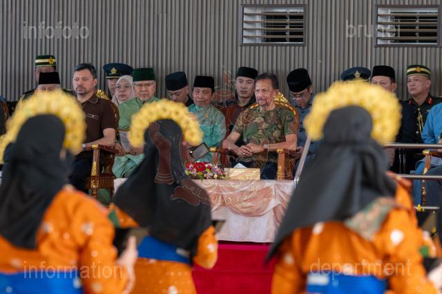040826_AZMI_00015