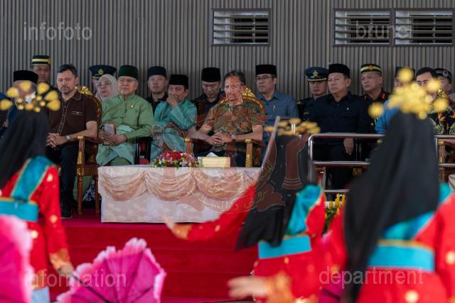 040826_AZMI_00027