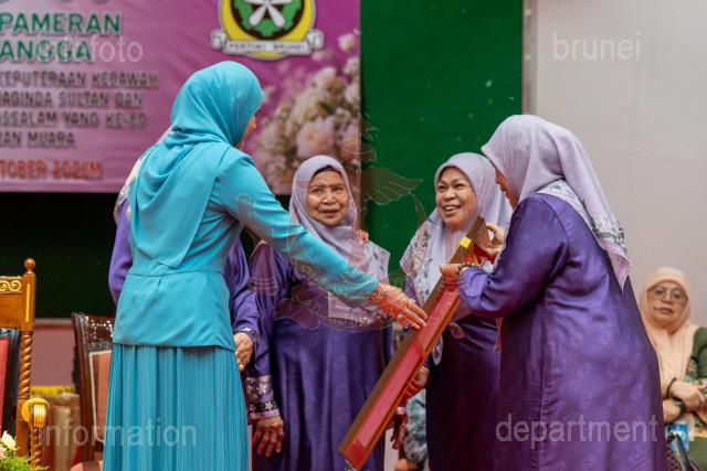 211026_AZMI_00039