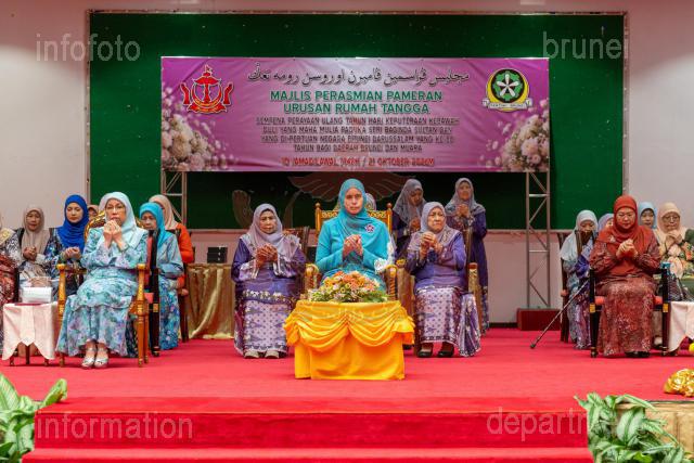 211026_AZMI_00041