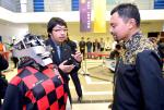 300914_DYTM DPMM BERANGKAT KE MAJLIS PERASMIAN PESTA KONVO PERTAMA INSTITUT TEKNOLOGI BRUNEI 2014