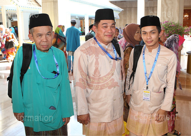 AZMAH_190911_20