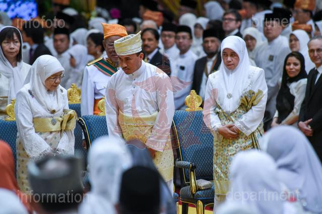 AZMI_ (43)