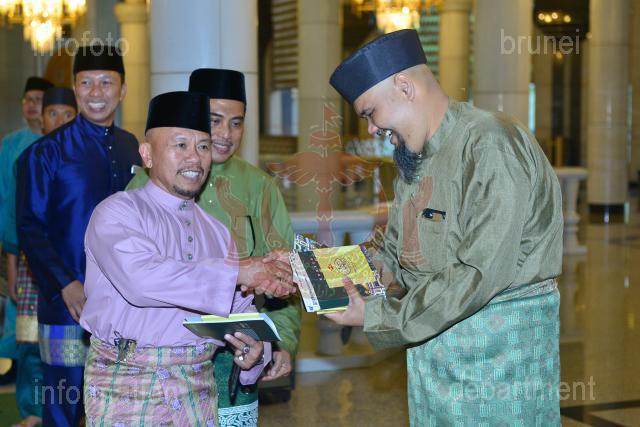 INFODEPT02-40
